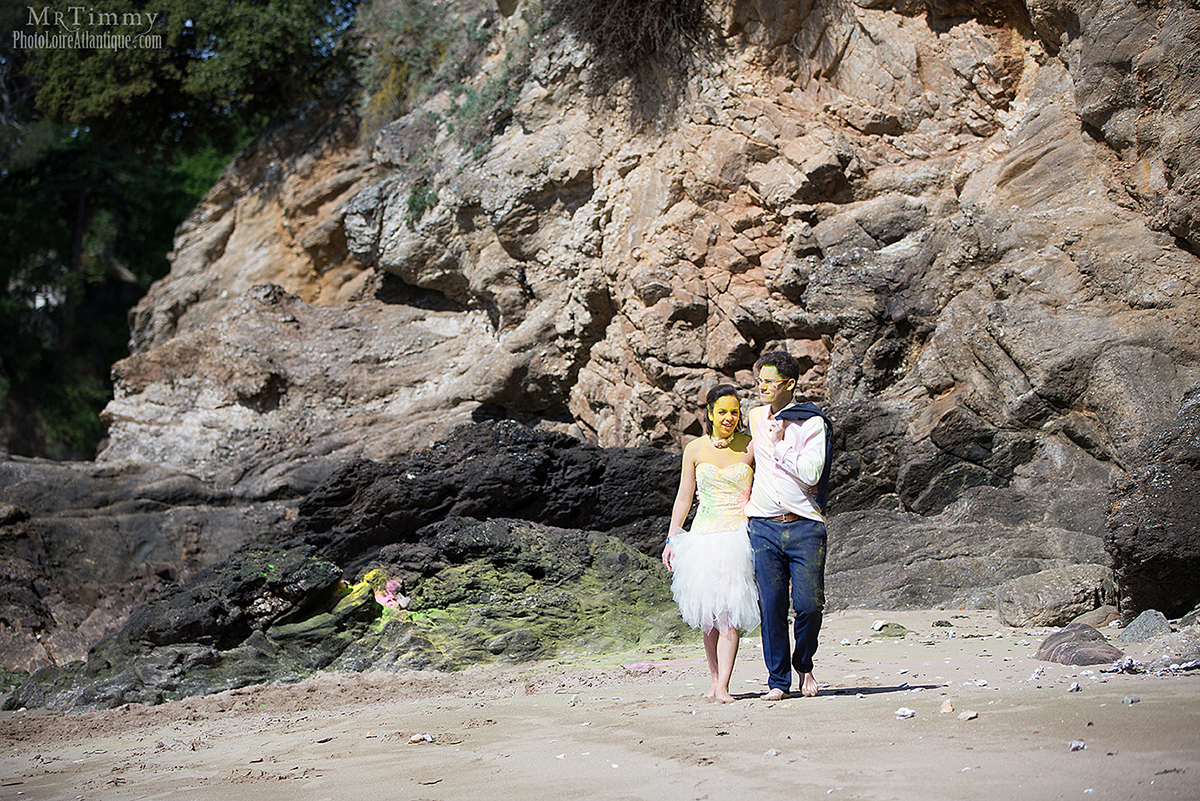 trash the dress plage poudre colore mariage saint nazaire loire atlantique mrtimmy photographe fun crazy original photos couples