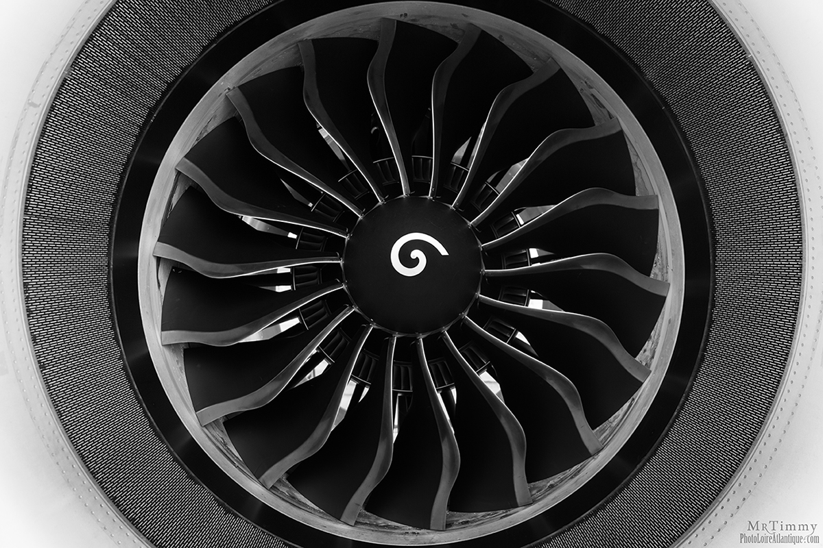 A321_airbus_saint_nazaire_photographe_corporate_entreprise_mrtimmy_réacteur_plan_serre