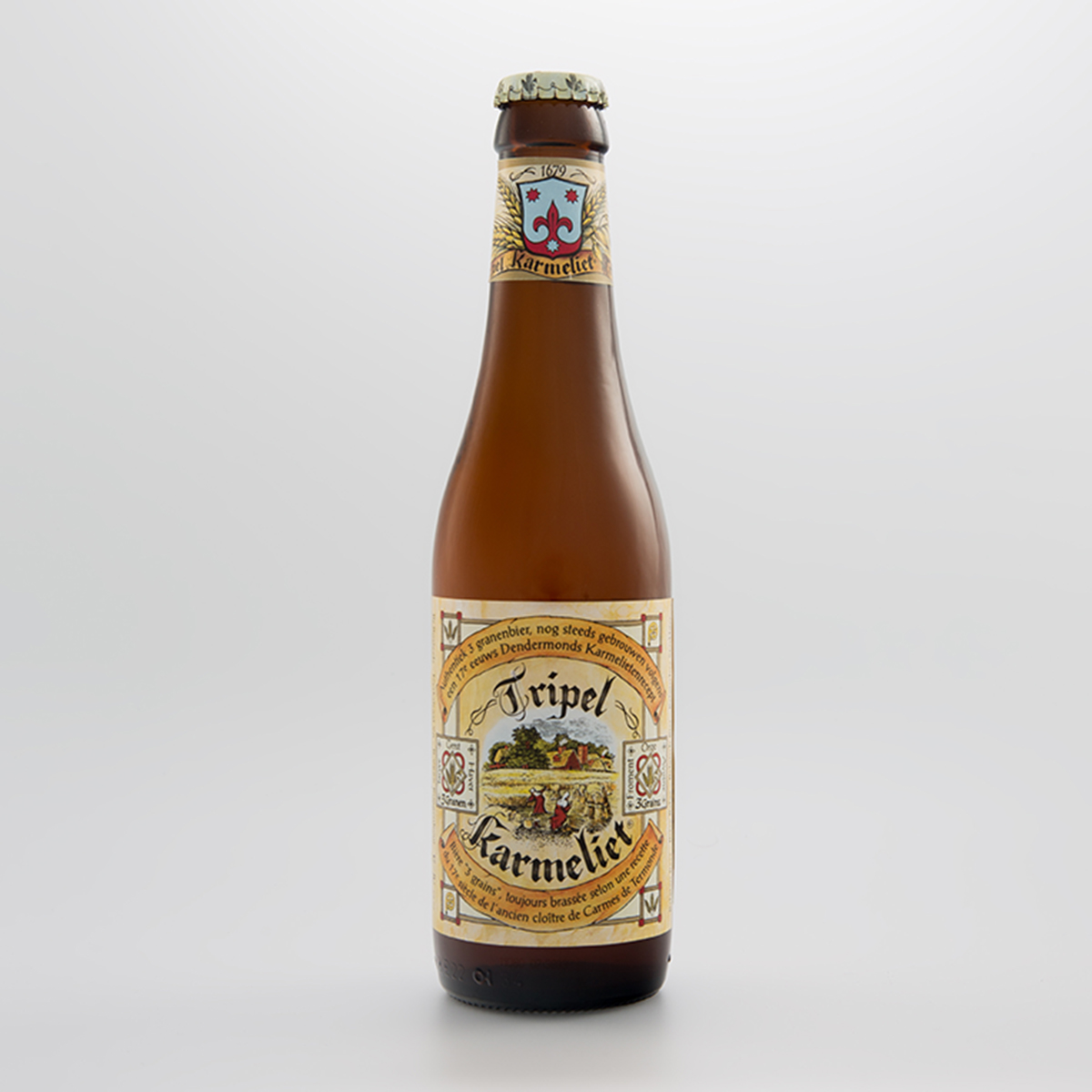 packshot_fond_gris_studio_cage_lumiere_neutre_produit_photo_image_produit_nature_morte_loire_atlantique_photographe_saint_nazaire_nantes_mrtimmy_entreprise_biere_karmeliet_triple