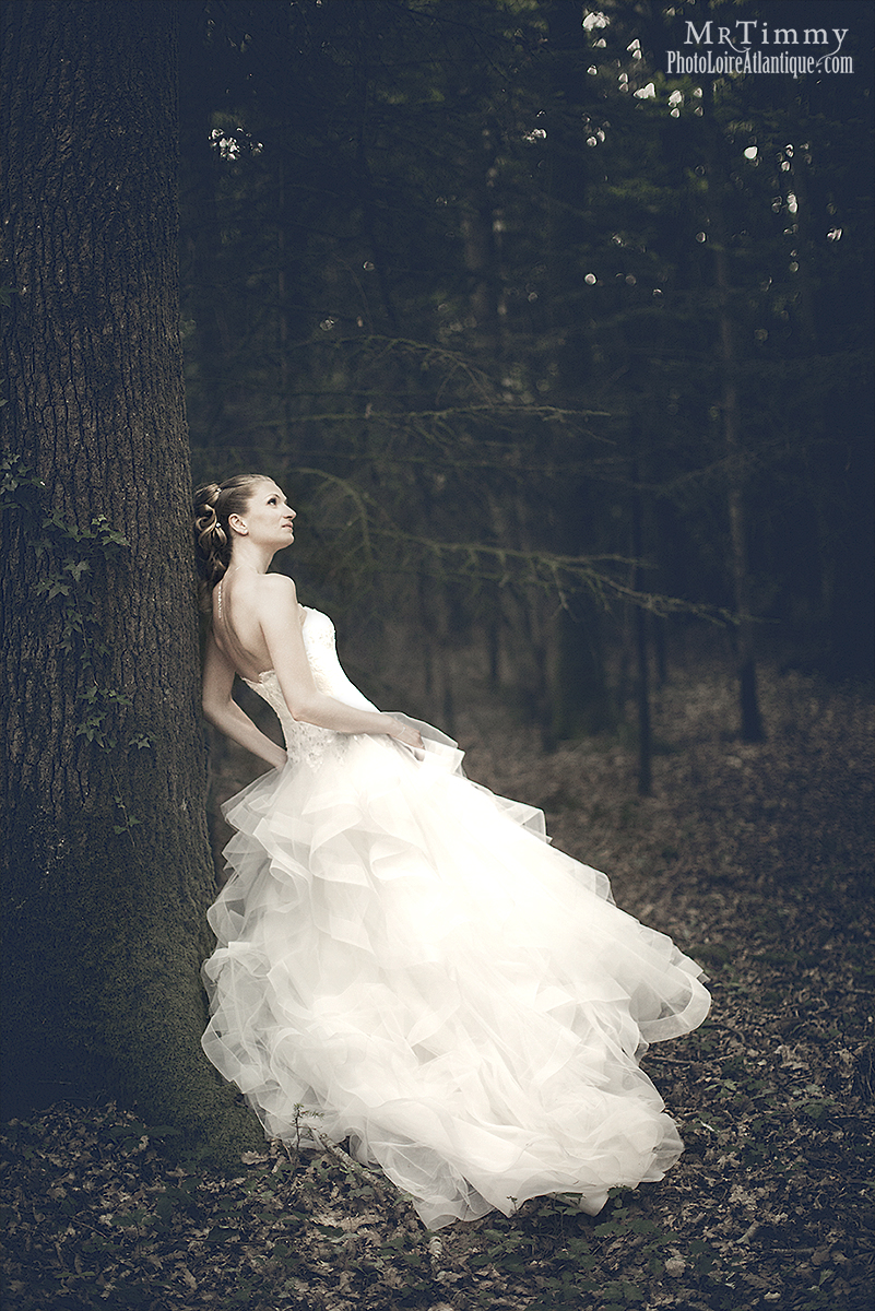 photographe_mariage_professionnel_mrtimmy_saint_nazaire_loire_atlantique_original_wedding_nantes_la_baule_pornichet_pornic_robe_costume_happy_day_fun_crazy_fou_emotion_mariee_foret